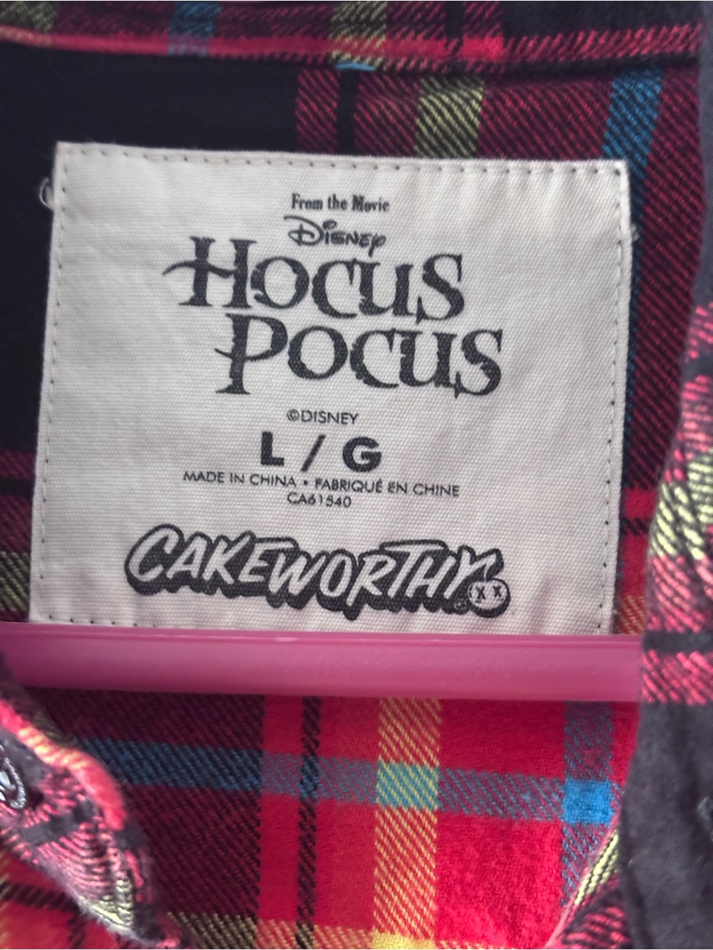 Cakeworthy Hocus Pocus Dani Flannel Unisex Weirdo Button Up Flannel Shirt Top - Picture 10 of 11